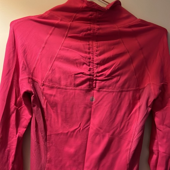 lululemon running jacket - Picture 4 of 4